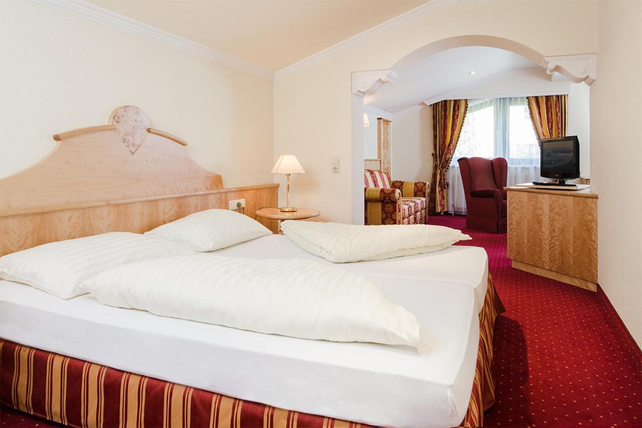 Hotel Jenbacherhof B&B Εξωτερικό φωτογραφία